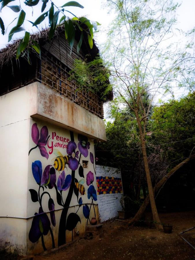 Peace Garden Hostel Auroville Luaran gambar