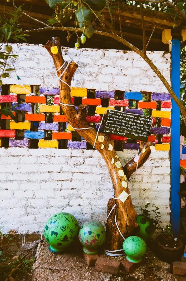 Peace Garden Hostel Auroville Luaran gambar
